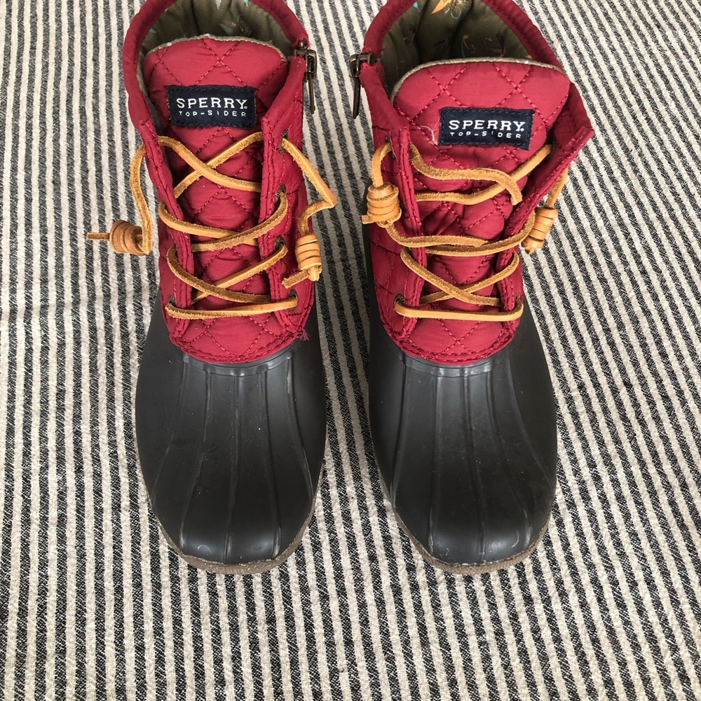 Sperry Duck Boots size 5